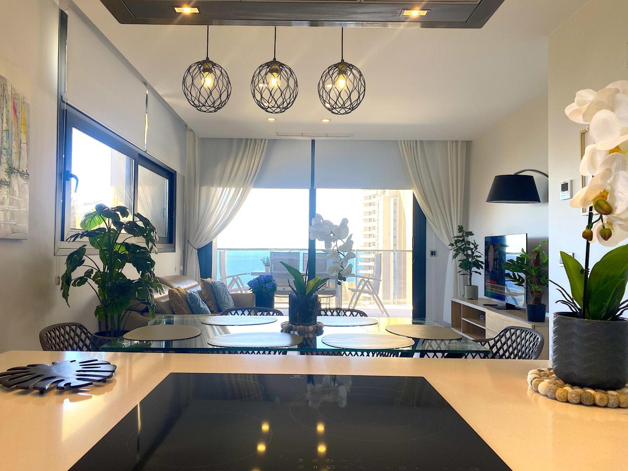 Lujoso Apartament Con Impresionantes Vistas Al Mar Бенідорм Екстер'єр фото