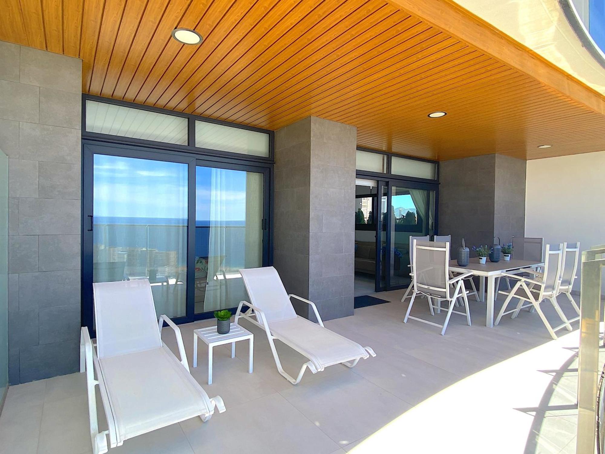 Lujoso Apartament Con Impresionantes Vistas Al Mar Бенідорм Екстер'єр фото