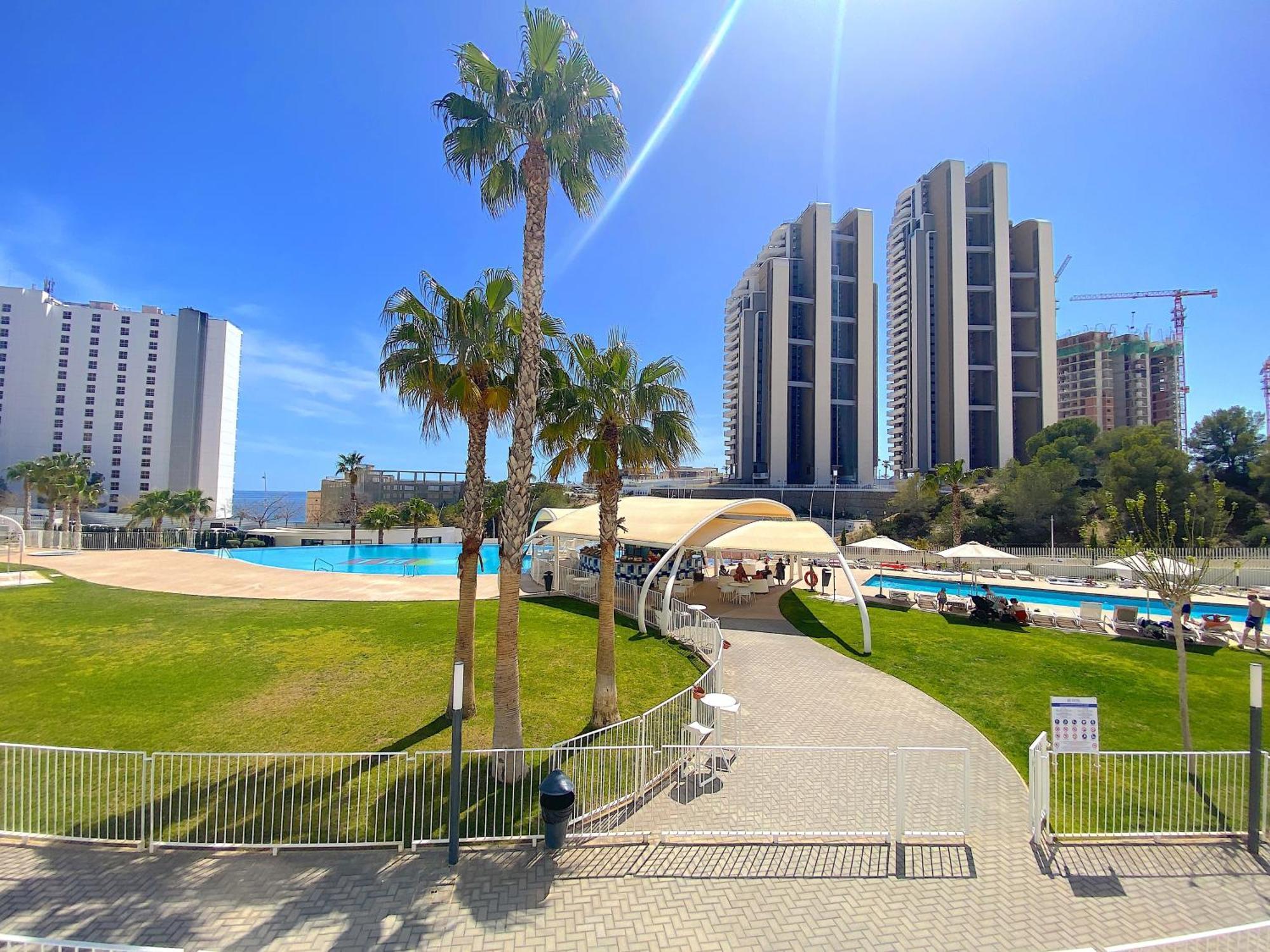 Lujoso Apartament Con Impresionantes Vistas Al Mar Бенідорм Екстер'єр фото